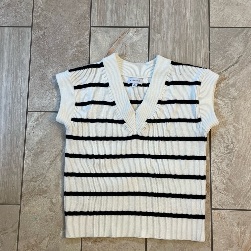 Evereve Black and White Striped Short Sleeve Top